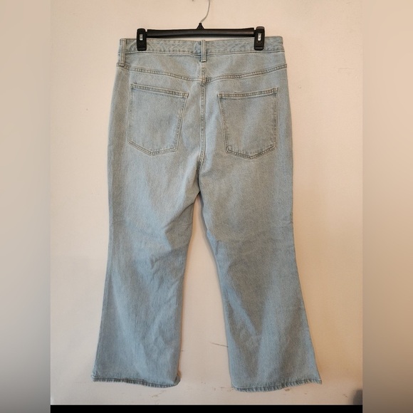 Universal Thread Women's Flare Jeans High-Rise size 17 short - Picture 4 of 4